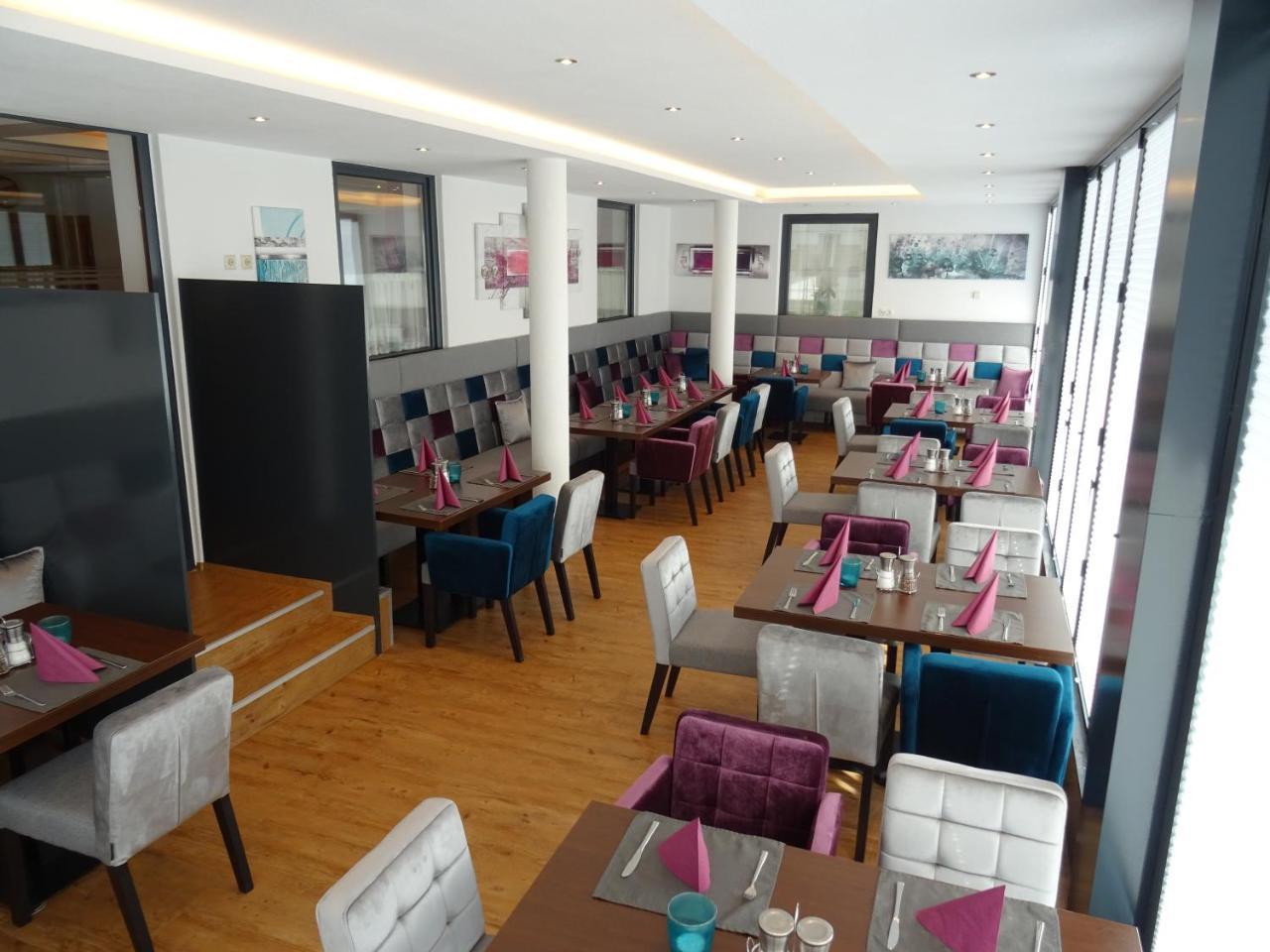 Hotel Restaurant Rosengarten เซลล์ อัม ซิลลา ภายนอก รูปภาพ