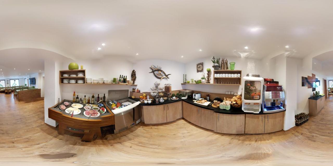 Hotel Restaurant Rosengarten เซลล์ อัม ซิลลา ภายนอก รูปภาพ